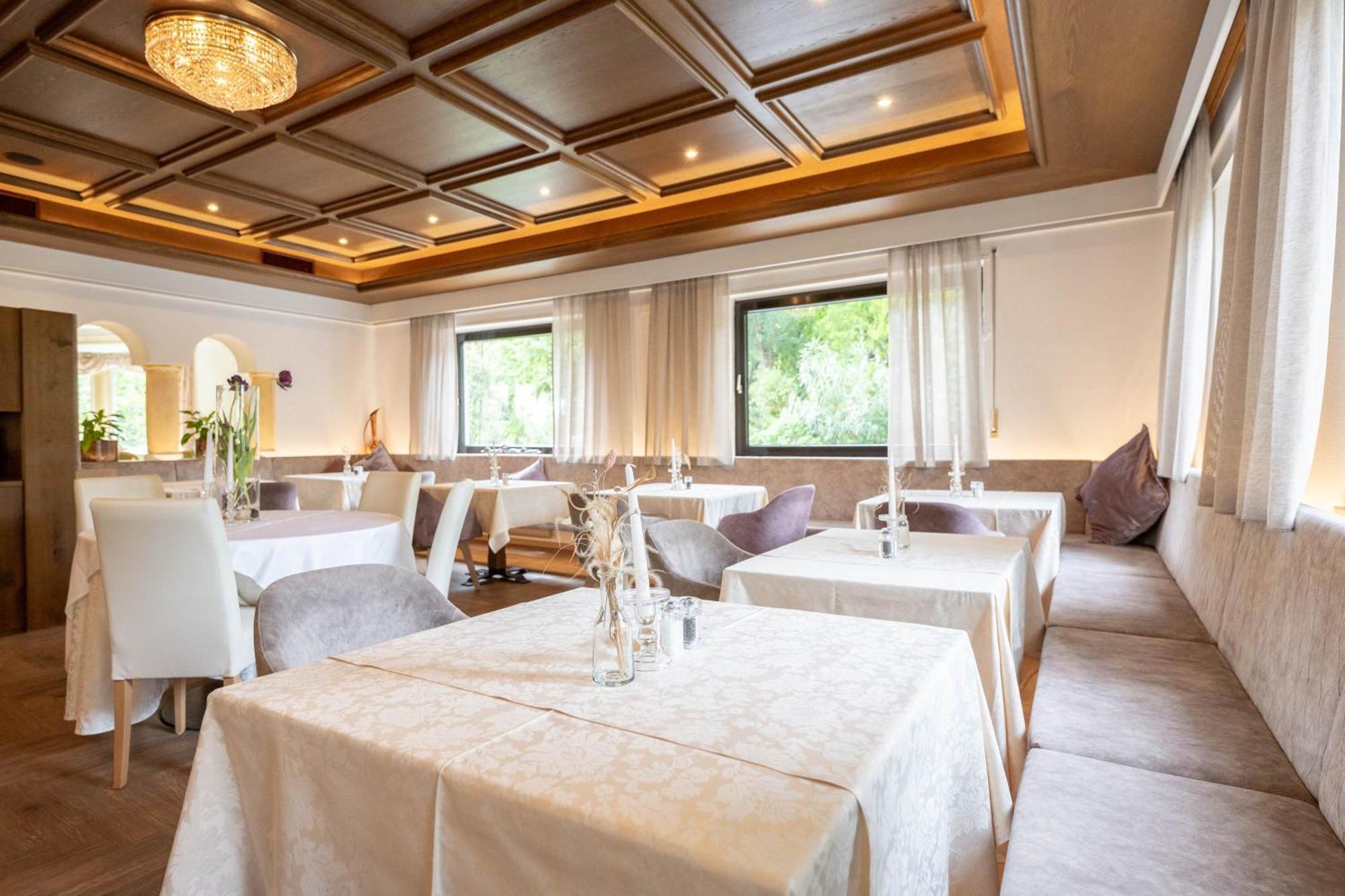 לאנה Hotel Gschwangut מראה חיצוני תמונה