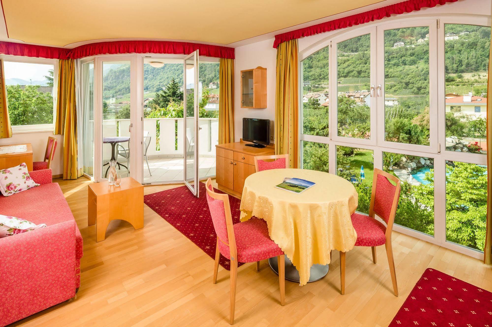 לאנה Hotel Gschwangut מראה חיצוני תמונה