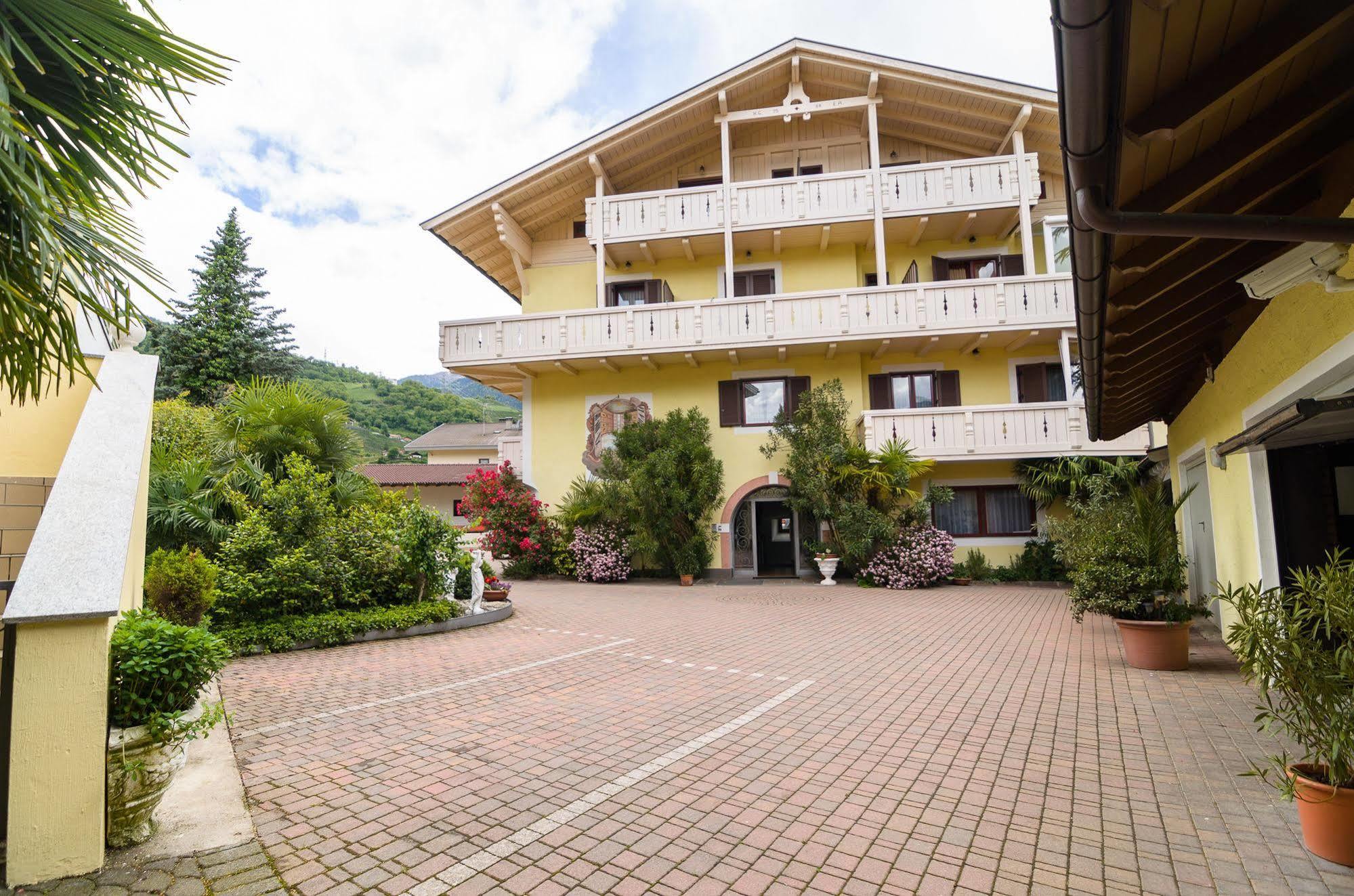 לאנה Hotel Gschwangut מראה חיצוני תמונה